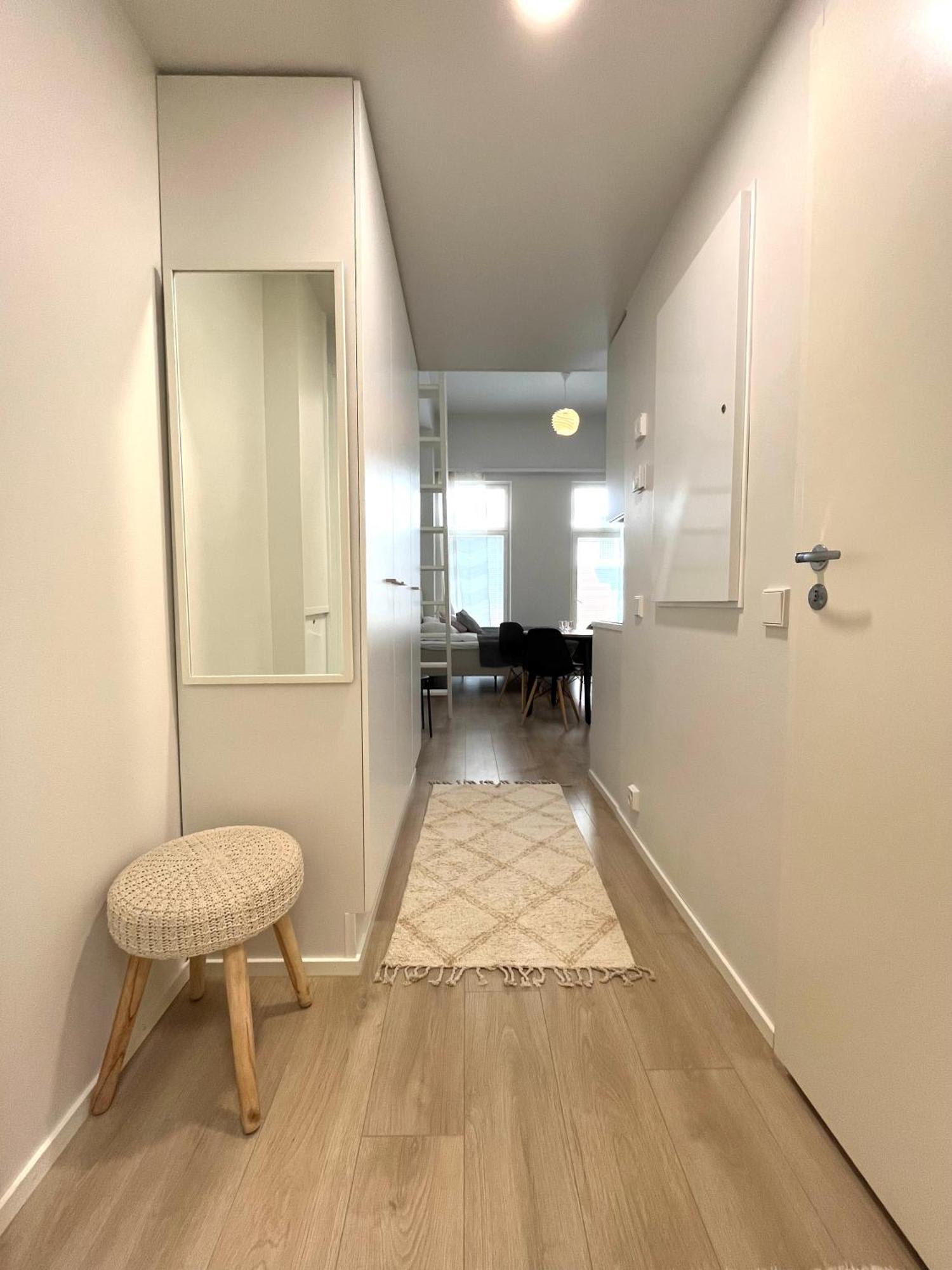 Scandinavian Loft 1Br Apartment Near City Centre Турку Экстерьер фото